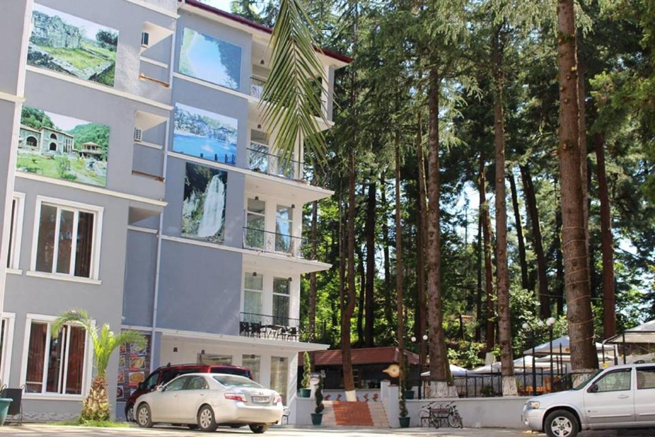 Hotel Nine Brothers Makhinjauri Esterno foto