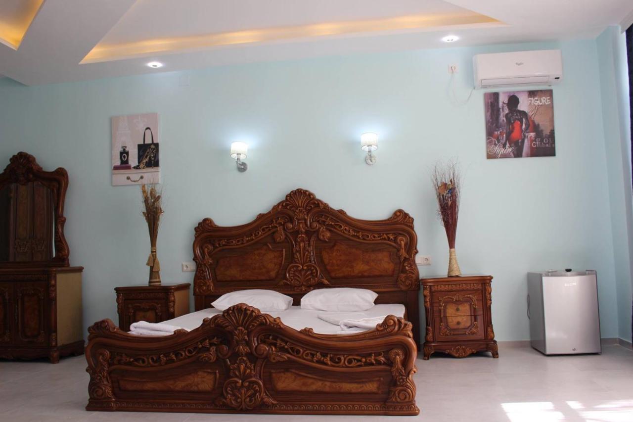 Hotel Nine Brothers Makhinjauri Esterno foto